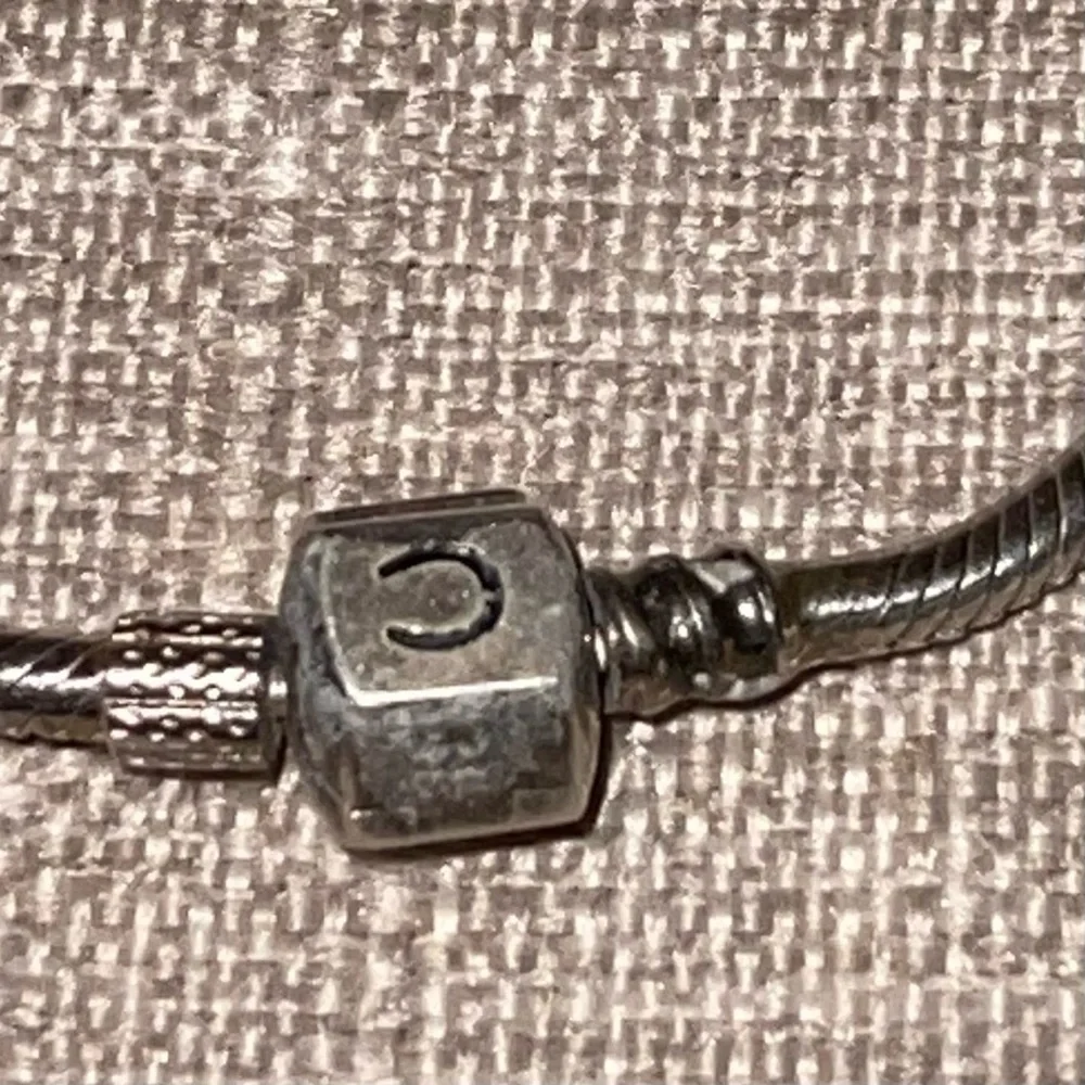 N/A nice jewelry